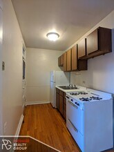 1202 W Wellington Ave, Unit 1 in Chicago, IL - Building Photo - Building Photo