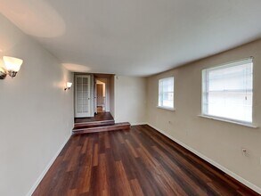 818 Rea Ave in Lancaster, TX - Building Photo - Building Photo
