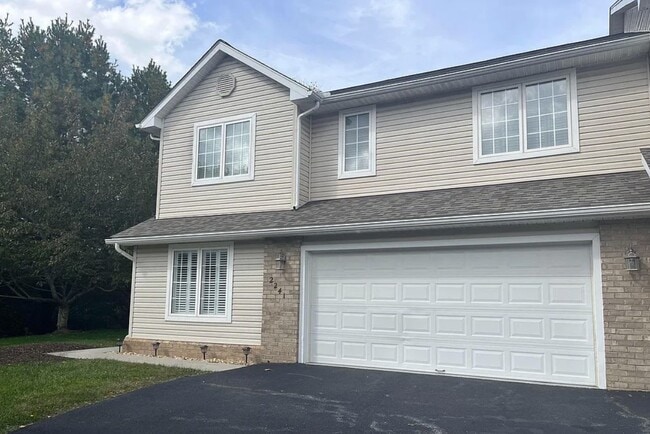 property at 2241 Whitney Ct
