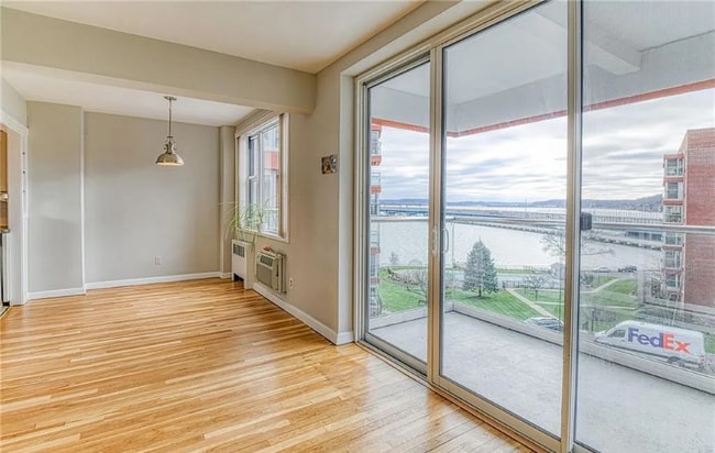 property at 2 Salisbury Pt