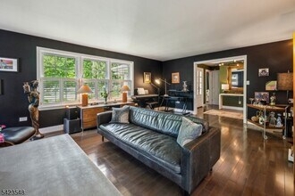 678 Springfield Ave in Summit, NJ - Building Photo - Building Photo