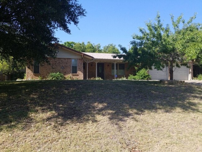 property at 1109 Shine Ln
