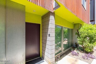 3707 N Marshall Way in Scottsdale, AZ - Building Photo