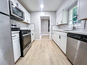 4430 Phlox St in Houston, TX - Building Photo - Building Photo