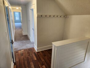 507 S Wenona St, Unit 3 in Bay City, MI - Foto de edificio - Building Photo