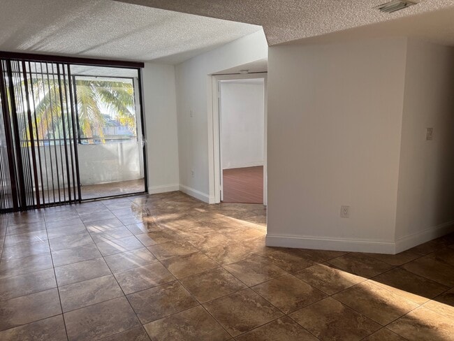 8335 SW 152nd Ave, Unit B309