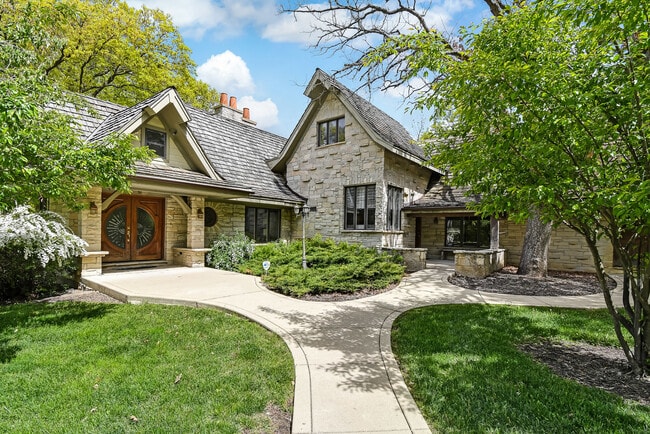 property at 3500 Spring Rd