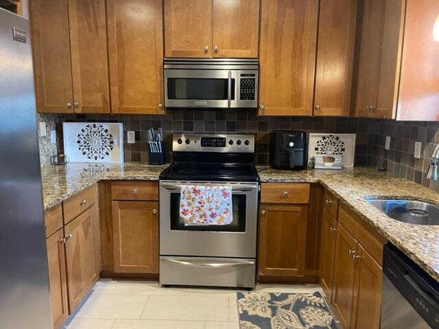 415 US-1-Unit -102 in North Palm Beach, FL - Foto de edificio