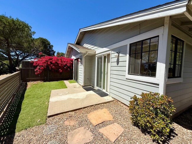 property at 4005 Via Diego