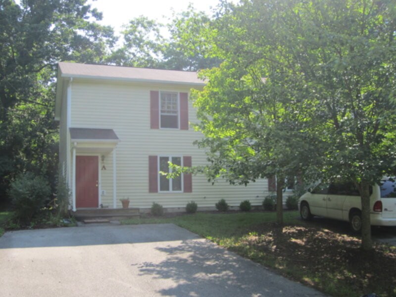 1420 King St in Christiansburg, VA - Building Photo