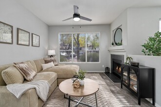 Bear Canyon in Tucson, AZ - Building Photo - Building Photo