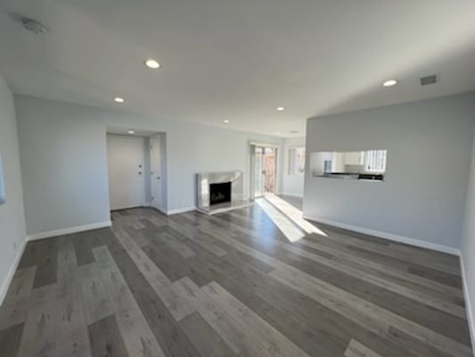 10214 McClemont Ave, Unit A
