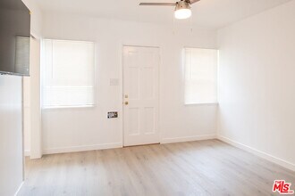1856 9th St in Santa Monica, CA - Building Photo - Building Photo