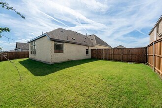 753 Carriage Hl Rd in Midlothian, TX - Building Photo - Building Photo