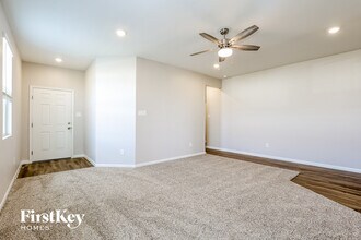 3927 Ivy Path in Converse, TX - Building Photo - Building Photo
