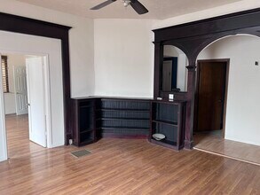1523 E Jackson St, Unit 1523 E Jackson St APT 1 in Muncie, IN - Building Photo - Building Photo