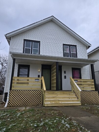 2736 Grace St in Columbus, OH - Building Photo