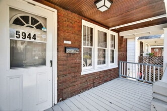 5944 Thekla Ave in St. Louis, MO - Building Photo - Building Photo