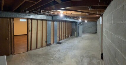 108 Park Ave in Story City, IA - Building Photo - Building Photo