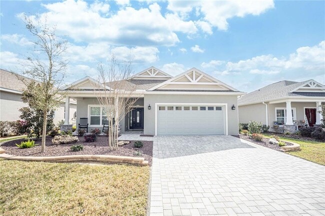 4995 NE 125th Lp in Wildwood, FL - Building Photo - Building Photo