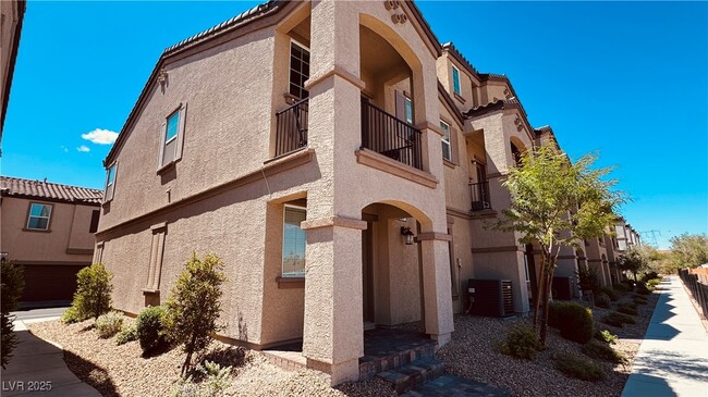property at 623 Sedum Ave.