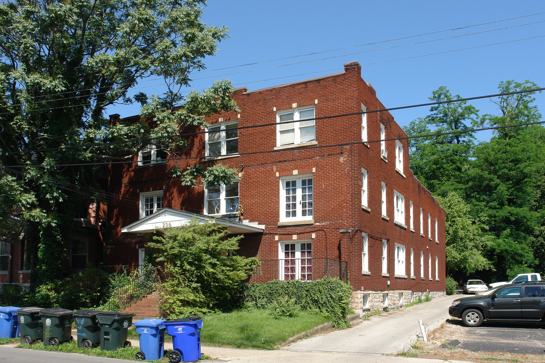 235 S Limestone in Lexington, KY - Building Photo