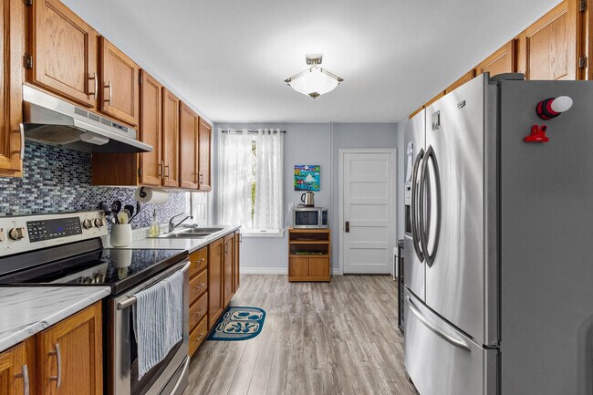 91 Barters Hill in St John's, NL - Building Photo - Building Photo