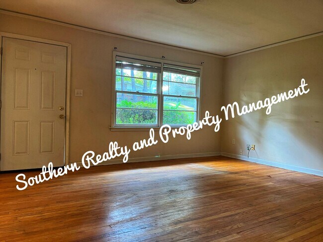 130 E Salem Dr in Montgomery, AL - Building Photo - Building Photo