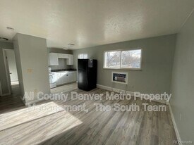 9597 E 19th Ave, Unit 6 in Aurora, CO - Building Photo