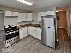 807 Edgerton Dr in Charlotte, NC - Building Photo - Building Photo