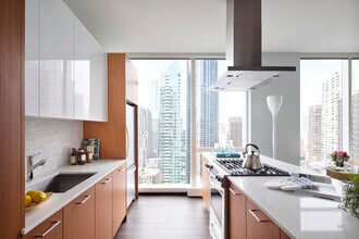 500 N Lake Shore Dr in Chicago, IL - Building Photo - Building Photo