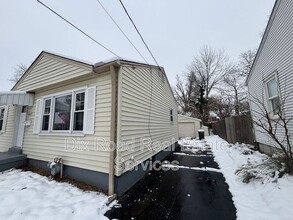 7822 Eustis Ct in Cincinnati, OH - Building Photo - Building Photo