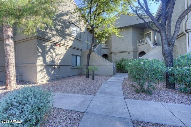 15050 N Thompson Peak Pkwy