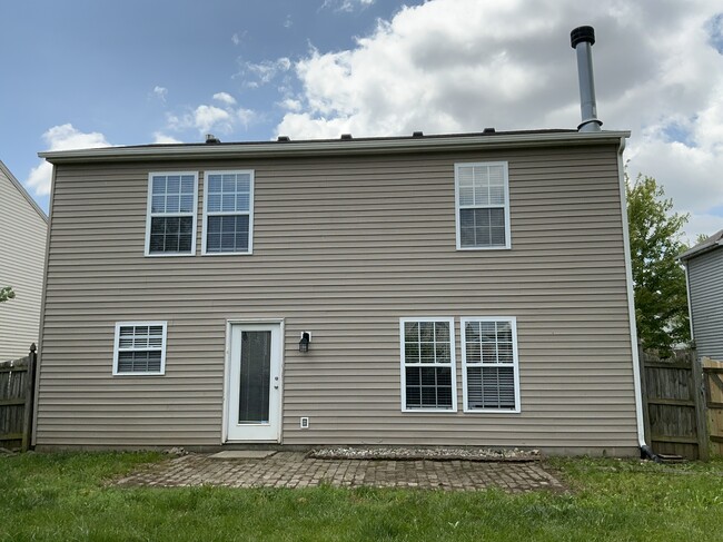 2940 Hearthside Dr in Greenwood, IN - Building Photo - Building Photo