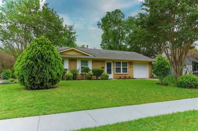 property at 1204 Oakhill Dr
