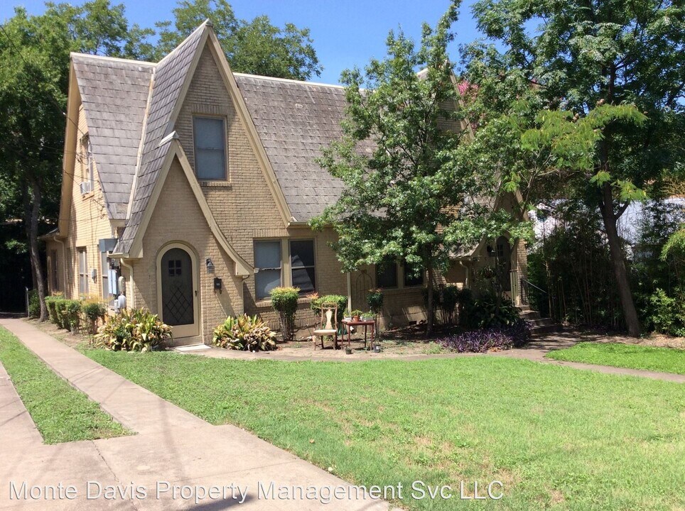 405 E 32nd St in Austin, TX - Building Photo