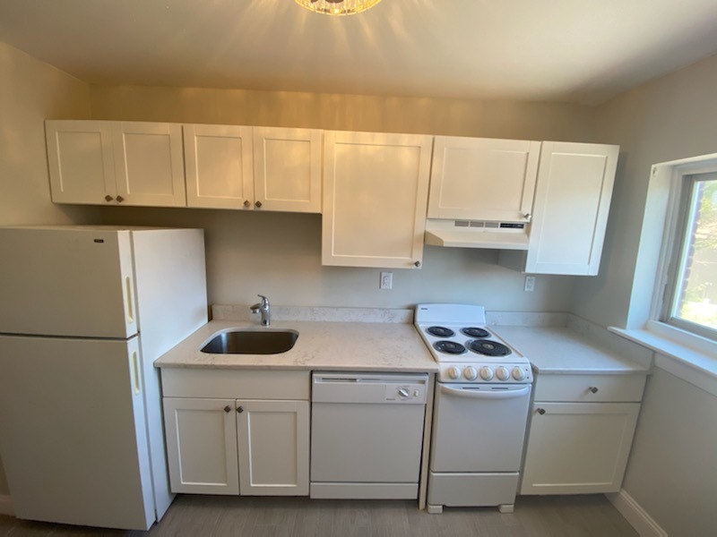 61 Selkirk Rd, Unit 10 in Boston, MA - Building Photo