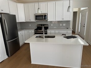 5340 Good Lndg Rd in Glen Allen, VA - Building Photo - Building Photo
