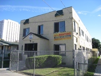 326 W Palm St in Compton, CA - Building Photo - Building Photo