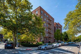 Dahill Gardens in Brooklyn, NY - Building Photo - Building Photo