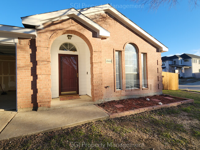 2500 Highridge Dr in McKinney, TX - Building Photo - Building Photo