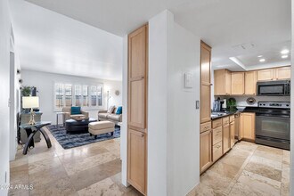 5102 N 31st Pl in Phoenix, AZ - Building Photo - Building Photo