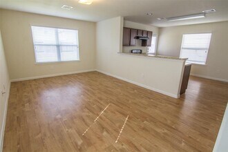 13322 Ella Ridge Lane in Houston, TX - Building Photo - Building Photo