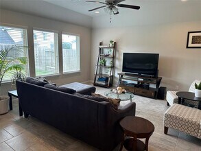 12531 Lake Portal Dr in Houston, TX - Building Photo - Building Photo