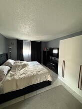 410 NW 68th Ave, Unit #416 in Plantation, FL - Building Photo - Building Photo