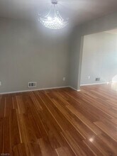 150 McNair Ct in Franklin Township, NJ - Building Photo - Building Photo