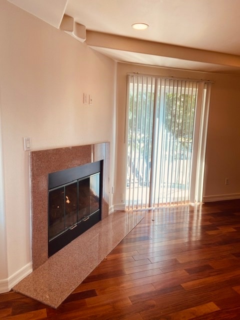 2410 N Naomi St, Unit 101