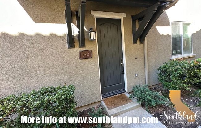 19413 Opal Ln in Santa Clarita, CA - Building Photo - Building Photo