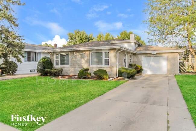 17053 Grant St in Lansing, IL - Building Photo - Building Photo