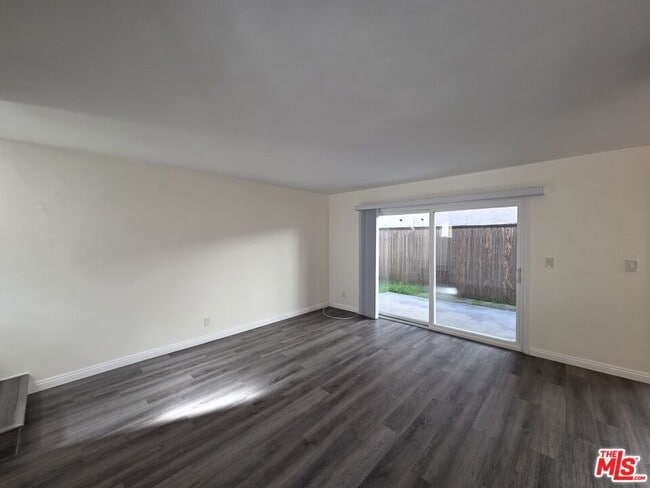 517 N Francisca Ave in Redondo Beach, CA - Building Photo - Building Photo